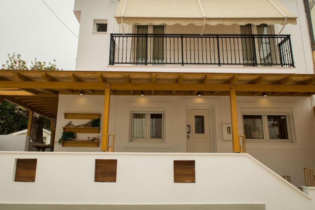 Alfa House W/ View & Barbeque In Pythagorion Villa Exterior photo